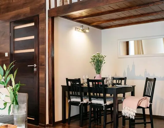 Beautiful For 4 Guests, Main Square, Cracow *