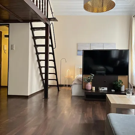 شقة Beautiful For 4 Guests, Main Square, Cracow كراكوفيا
