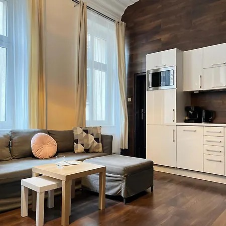 Beautiful For 4 Guests, Main Square, Cracow كراكوفيا